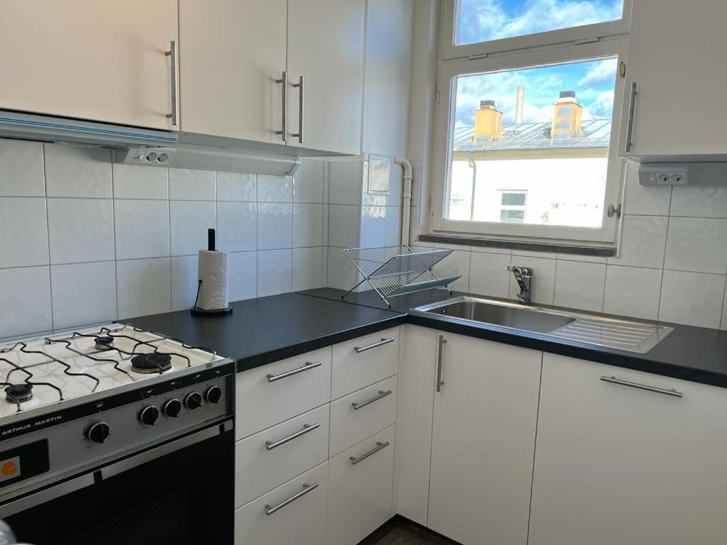 Ferienwohnung Flatin Erbjuder Laegenheter I Soedra Stockholm Exterior foto